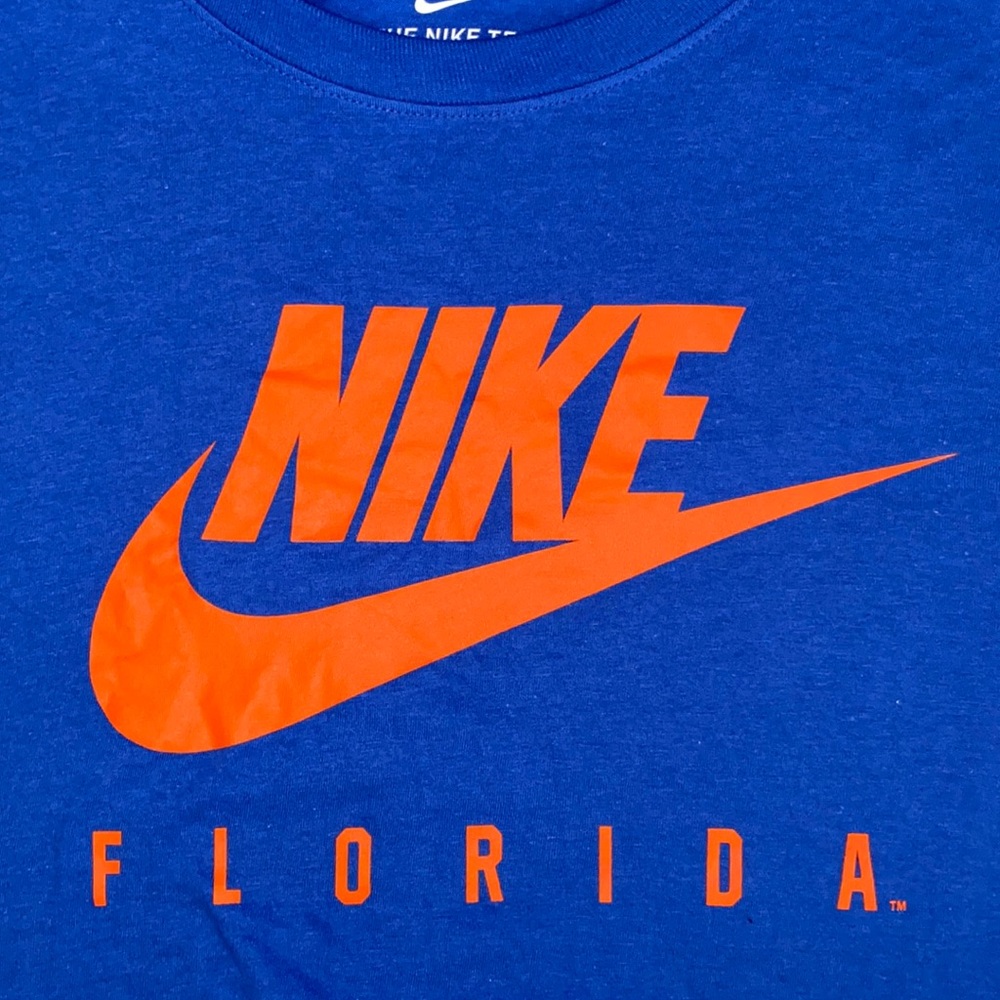 Florida Gators Nike Essential Futura T-Shirt -BLUE